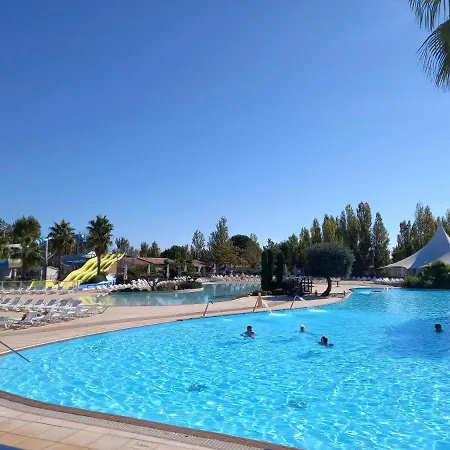 Joli Mobilhome 8 Pers Climatise Ca62 Campingplatz Vias