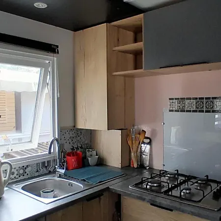 Joli Mobilhome 8 Pers Climatise Ca62 * Vias